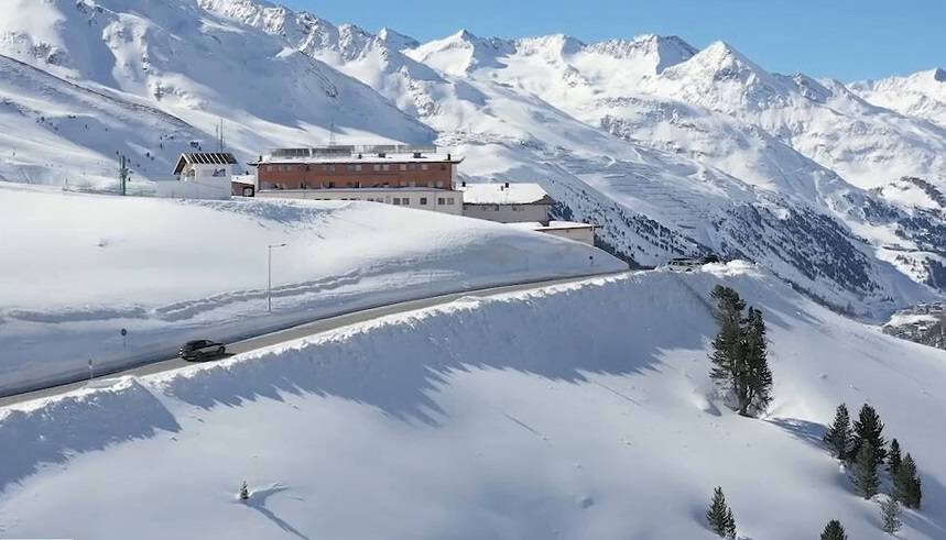 Guaranteed free parking symbolic picture