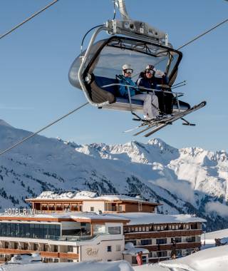 Neuer Infinity Pool im Alpine Spa - Ski- & Golfresort Hotel Riml