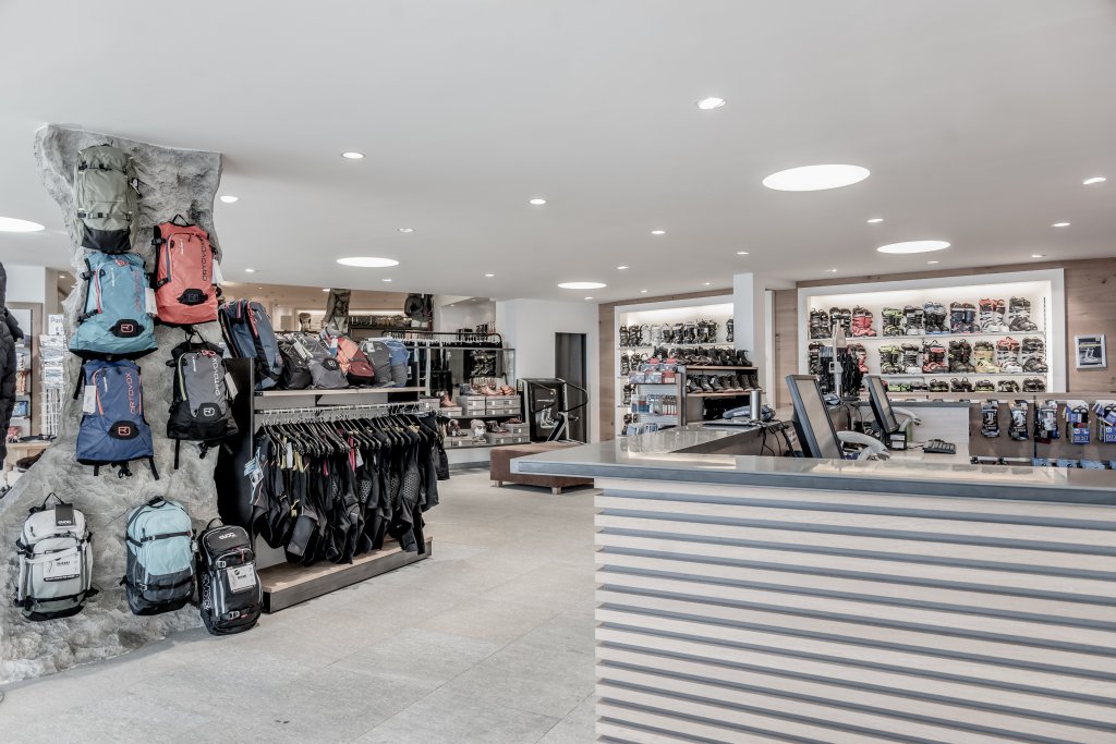 Skiverleih Obergurgl | Riml Sports - Ski- & Golfresort Hotel Riml